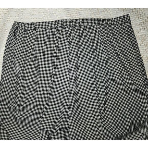 P22  Koret dress slacks, black and white check - Picture 4 of 11